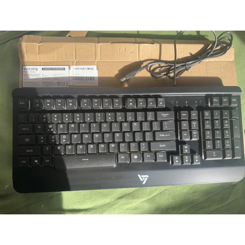 VICTSING GAMING KEYBOARD